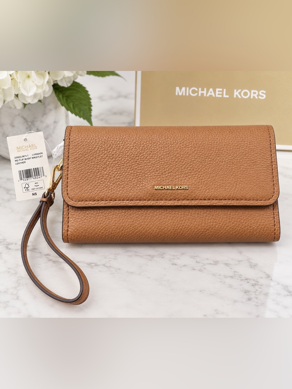 Michael Kors Pebbled Leather Wallet in Tan Brown with Gold Logo, NWT